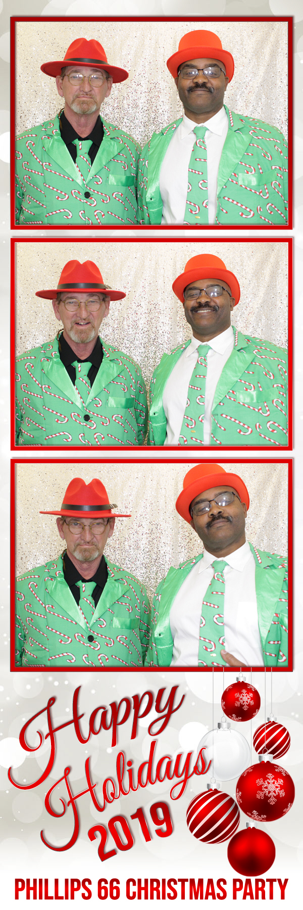 Phillips 66 Christmas Party | View more photos from the event at gallery.photoboothbillings.com/u/PhotoBoothBillings/Phillips-66-Christmas-Party